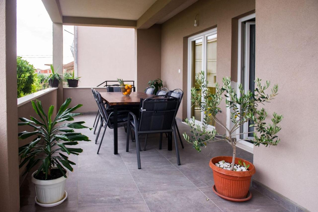 Kaštela Apartment Lux Elba מראה חיצוני תמונה